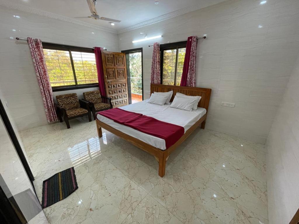 Hotel Phoenix Lonavala Extérieur photo